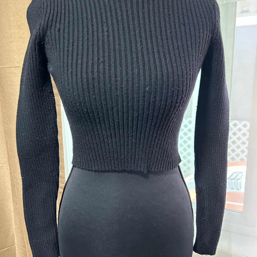 ZARA Black Ribbed Women's Sweater SIZE M